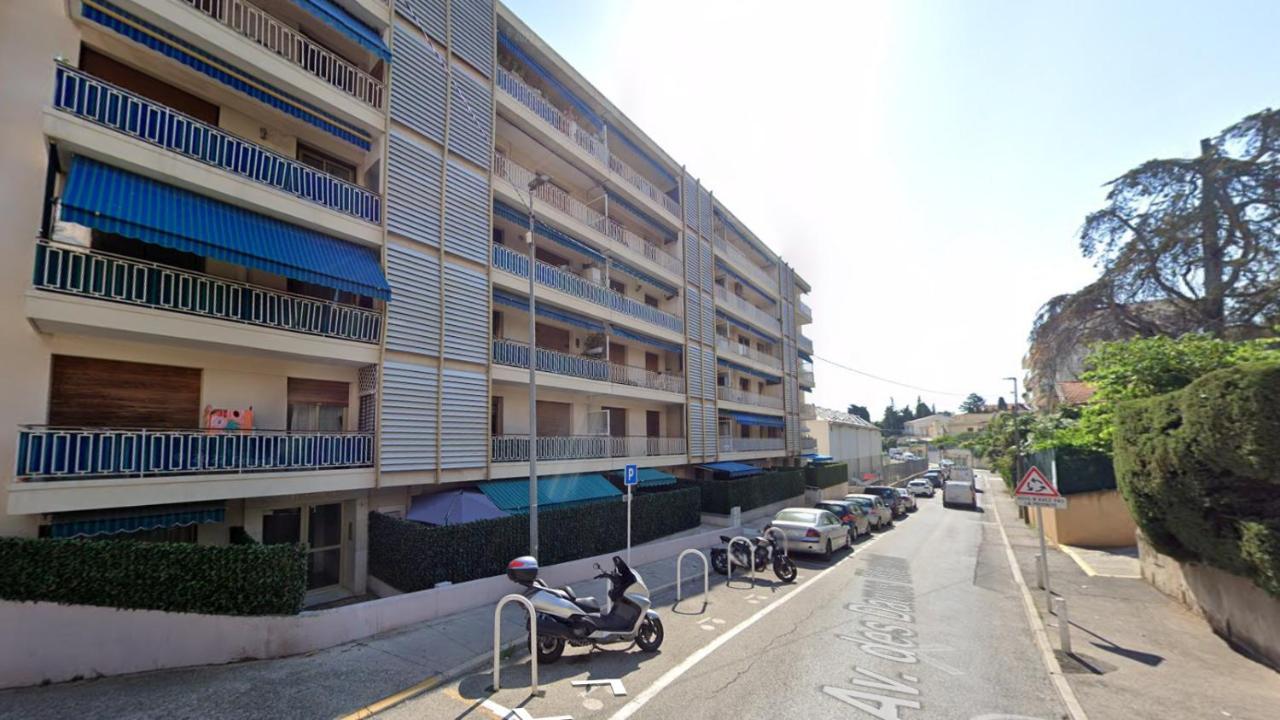 Apartment Comfortable With Parking - Riviera